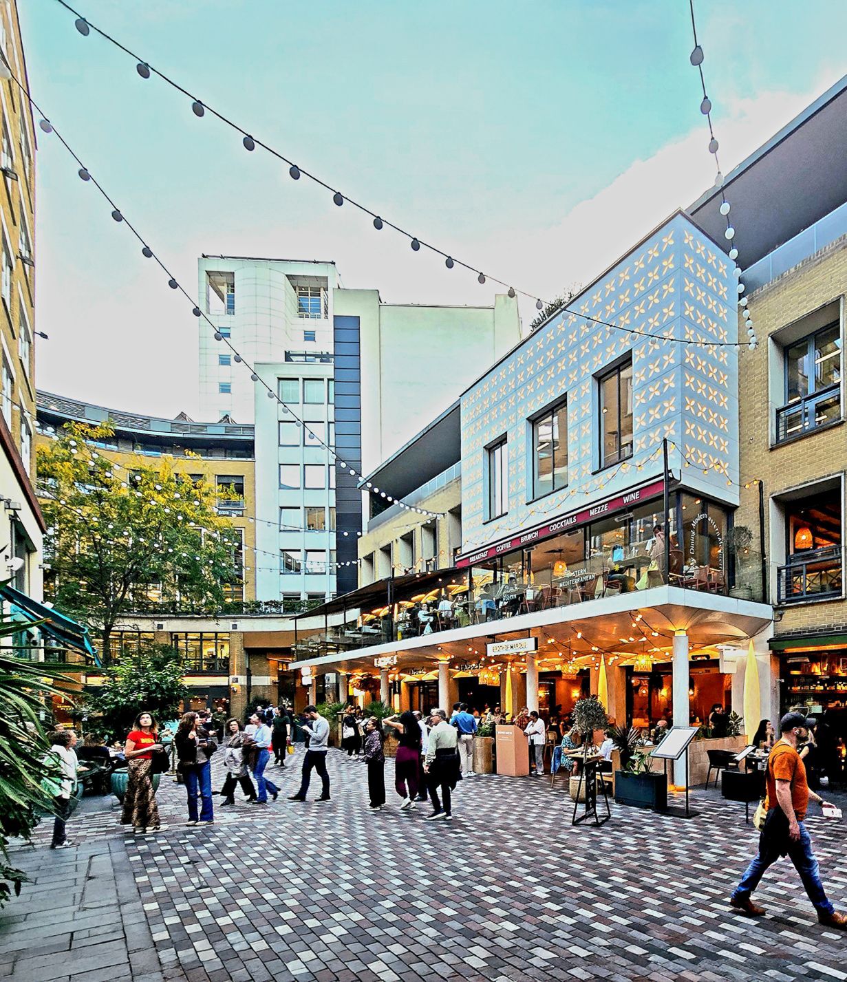St. Martin's Courtyard, Covent Garden